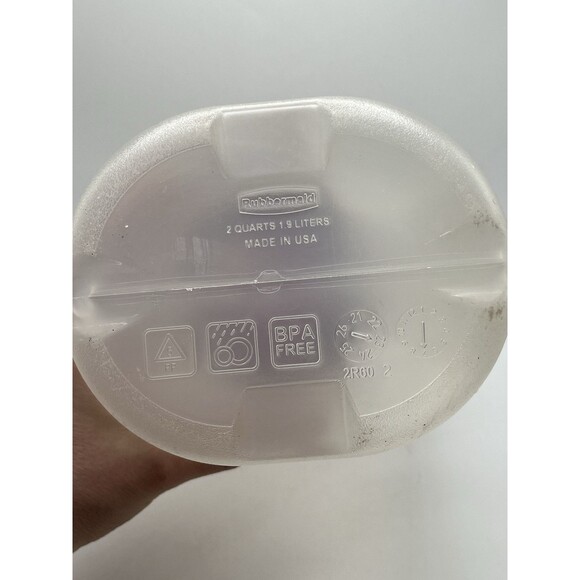 Rubbermaid 2 Qt Mixer Mate Drink Pitcher With Red Flip Top Lid 2R60 USA Used - Picture 3 of 3